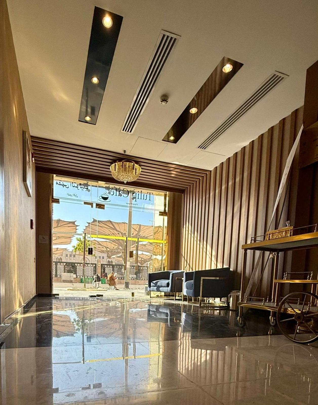 Hotel Golden Tulip Al-Zahabi Medyna Zewnętrze zdjęcie