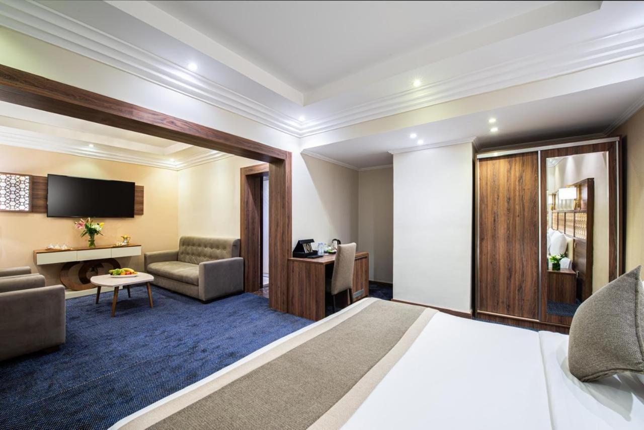 Hotel Golden Tulip Al-Zahabi Medyna Pokój zdjęcie