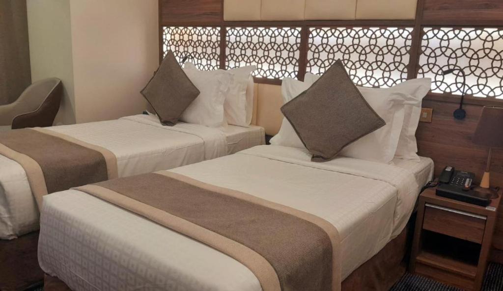 Hotel Golden Tulip Al-Zahabi Medyna Pokój zdjęcie