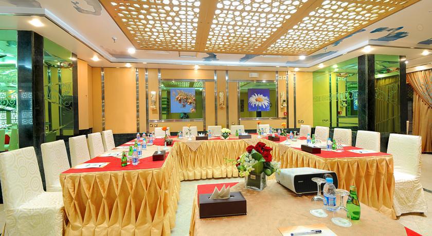 Hotel Golden Tulip Al-Zahabi Medyna Zewnętrze zdjęcie